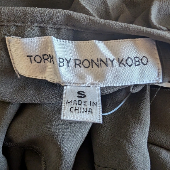 Torn by Ronny Kobo Giselle Ruffled Maxi Dress - Picture 9 of 9